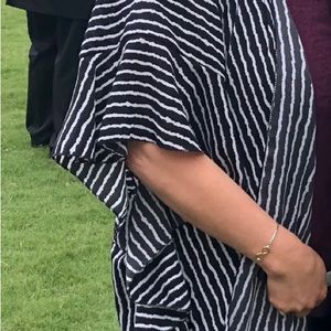 Black & white striped kimono short sleeve, versatile, dressy & casual, ONE SIZE